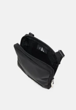 Calvin Klein Jeans Sport Essentials Reporter Unisex - Bandolera - Black -Fuerza PUMA 01de00abdb3b42c994b57685820c539f scaled