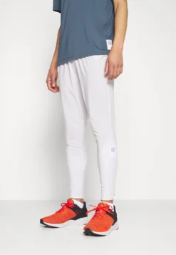 Puma Run First Mile - Pantalones Deportivos - Nimbus Cloud -Fuerza PUMA 13e70bd162304690862535397bf0fa0c scaled