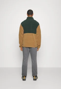 Columbia Trek™ - Pantalones Deportivos - Charcoal Heather/Black Stacked Gem 7 Columbia Trek™ - Pantalones Deportivos - Charcoal Heather/Black Stacked Gem -Fuerza PUMA 18f5de0fc3d04bcab74a1eca6b713f82 scaled