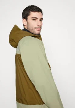 The North Face Silvani Anorak - Chaqueta Hard Shell - Tea Green/Military Olive -Fuerza PUMA 2220c2cb346641daadffb544a536abca scaled