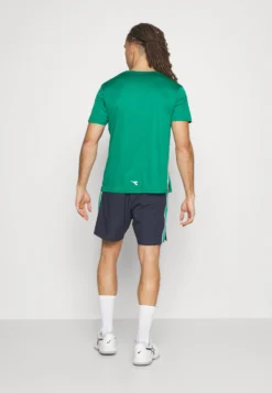 Diadora Camiseta Deportiva - Golf Green 7 Diadora Camiseta Deportiva - Golf Green -Fuerza PUMA 31fd2d9baaba4711a82f4627c49da9de scaled