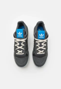 Adidas Originals Forum Cl Unisex - Zapatillas - Solid Grey/Carbon/Core Black 9 Adidas Originals Forum Cl Unisex - Zapatillas - Solid Grey/Carbon/Core Black -Fuerza PUMA 3ee5134fd8fc443aa55ceb82bf6e211d scaled