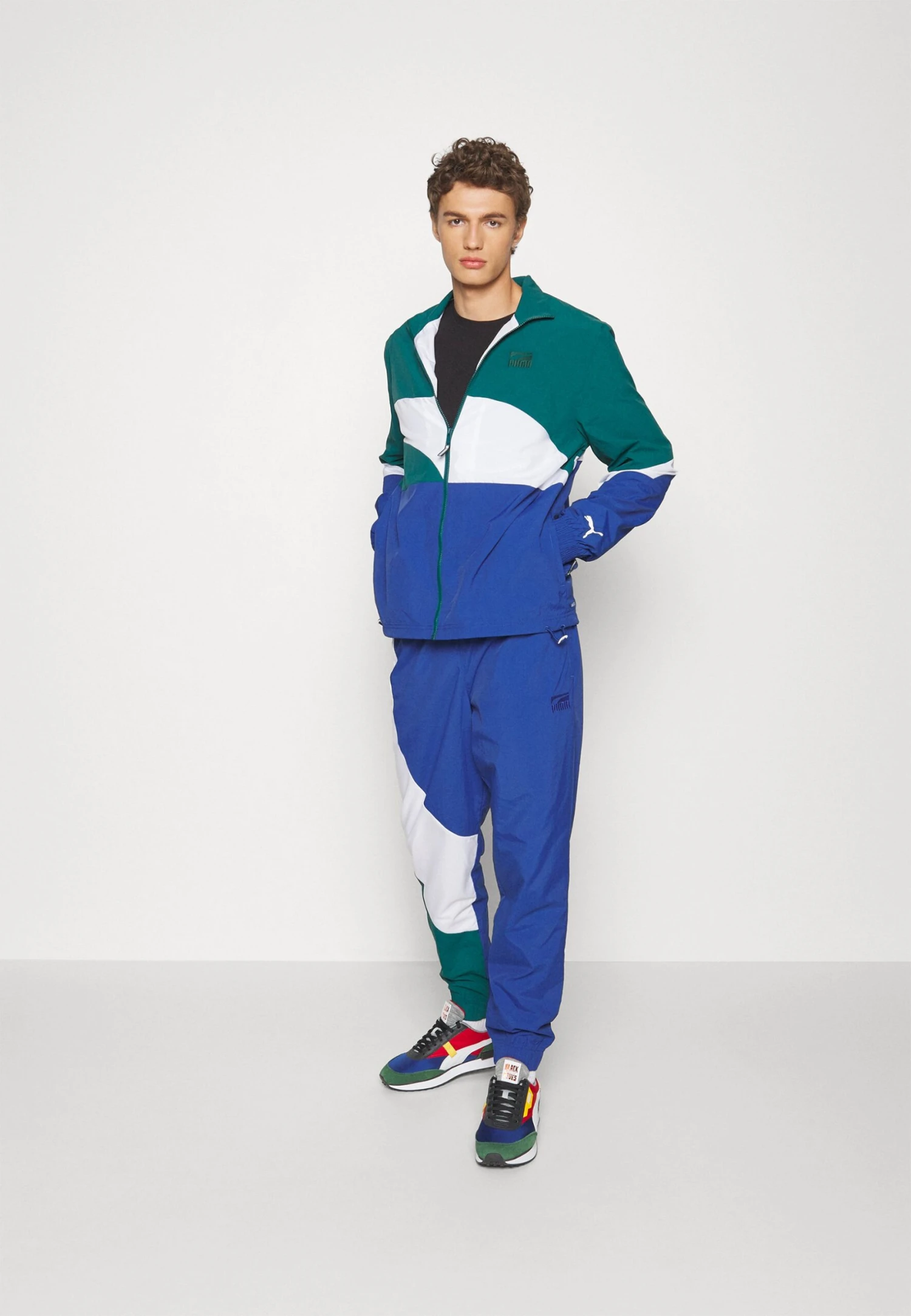 Puma Clyde Pant - Pantalones Deportivos - Blazing Blue/White 2 Puma Clyde Pant - Pantalones Deportivos - Blazing Blue/White - Imagen 2