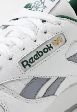 Reebok Classic Zapatillas - White/Collegiate Shadow/Utility Green -Fuerza PUMA 4e2c90b7a2734e61809f353a93aac1e5 scaled