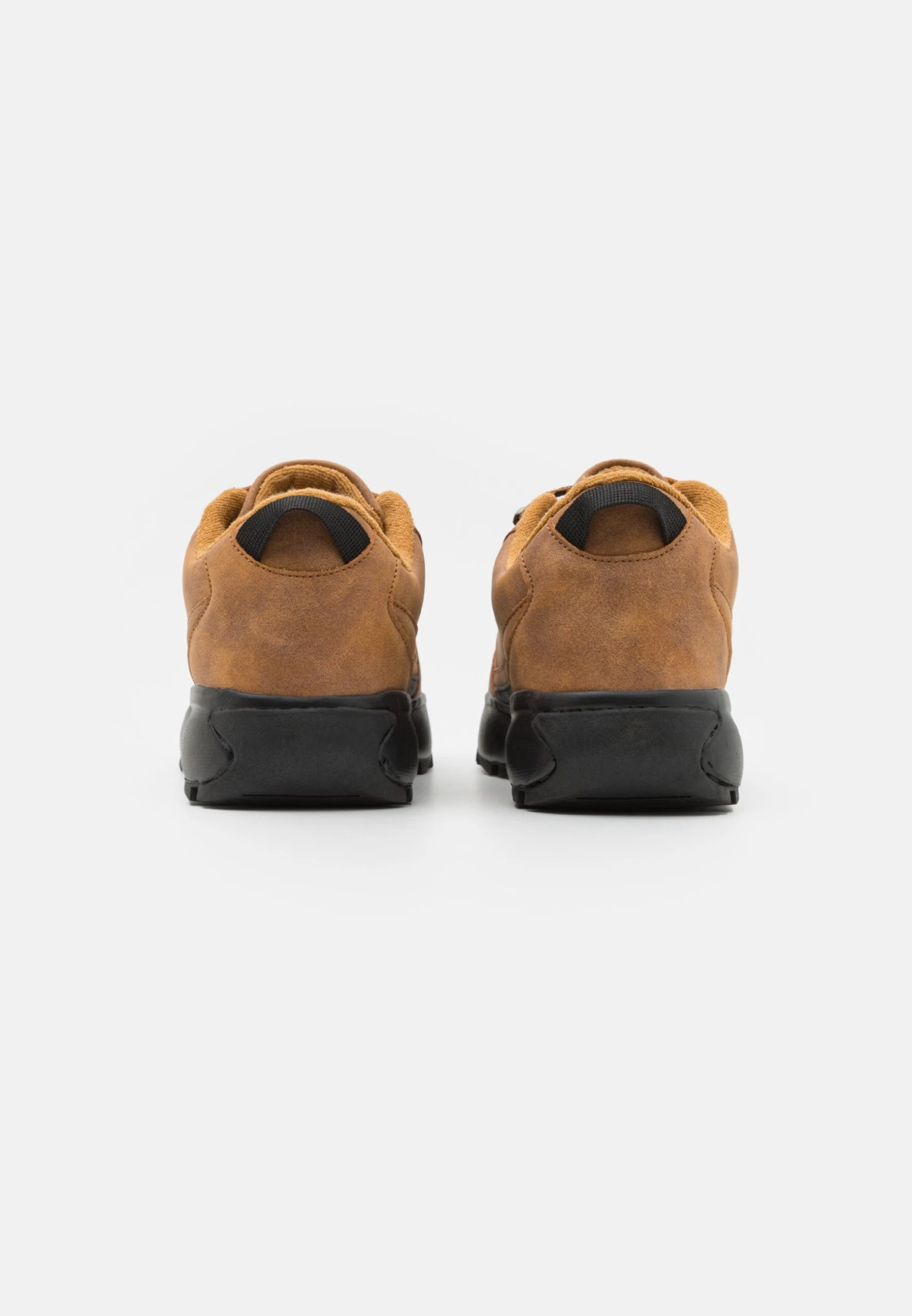 Kappa Zapatillas De Entrenamiento - Cognac/Black 3 Kappa Zapatillas De Entrenamiento - Cognac/Black - Imagen 3