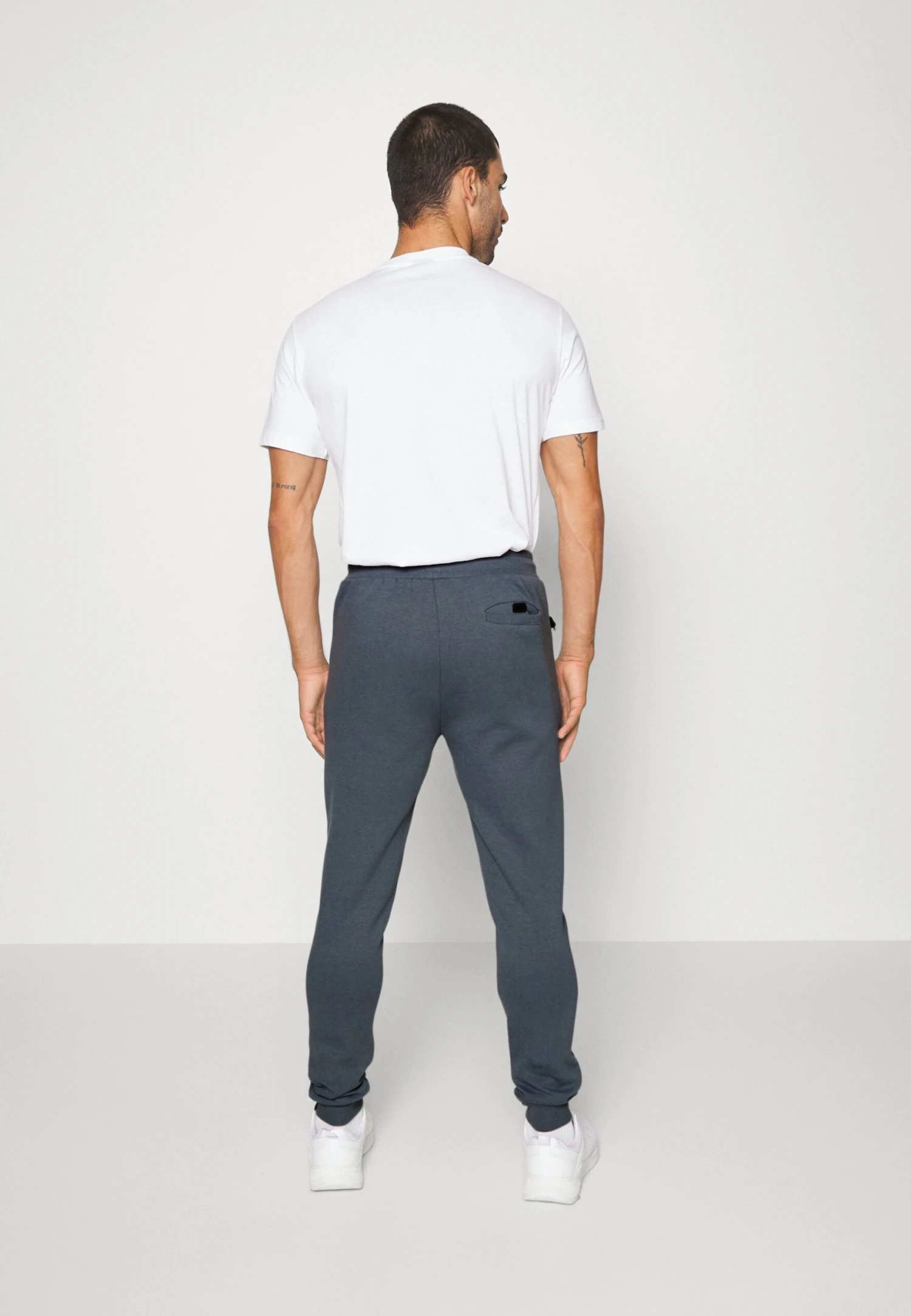 Ellesse Basito - Pantalones Deportivos - Blue 3 Ellesse Basito - Pantalones Deportivos - Blue - Imagen 3