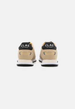 Clae Edson Unisex - Zapatillas - Vanilla/Black 8 Clae Edson Unisex - Zapatillas - Vanilla/Black -Fuerza PUMA 593136ad471b40f2b54fb72955dce539 scaled