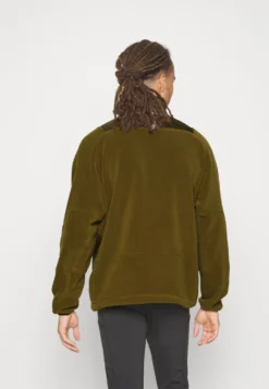 Puma Seasons - Forro Polar - Deep Olive -Fuerza PUMA 5e729e3c873f48ab9b5163b7c2ce42a0 scaled