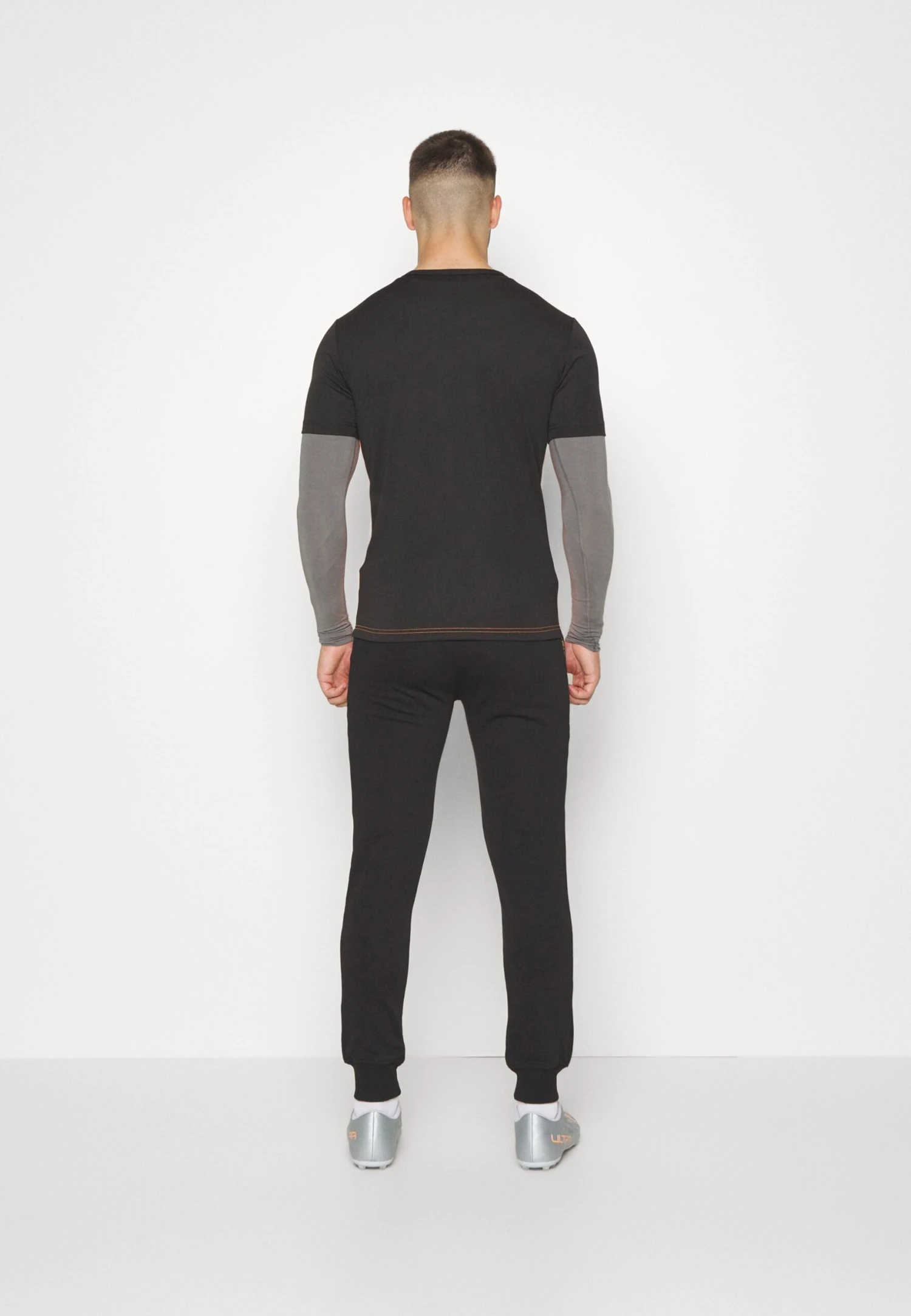 Puma King Pants - Pantalones Deportivos - Black 3 Puma King Pants - Pantalones Deportivos - Black - Imagen 3