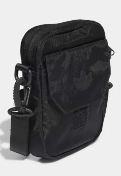 Adidas Originals Fest Bag Unisex - Bandolera - Black 10 Adidas Originals Fest Bag Unisex - Bandolera - Black -Fuerza PUMA 60e156081534438f881e6d566060d53a scaled