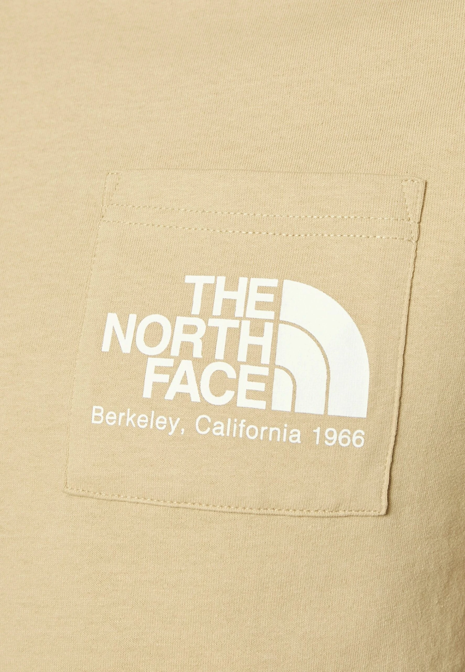 The North Face Berkeley California Pocket Tee- Camiseta Básica - Khaki Stone 7 The North Face Berkeley California Pocket Tee- Camiseta Básica - Khaki Stone - Imagen 7