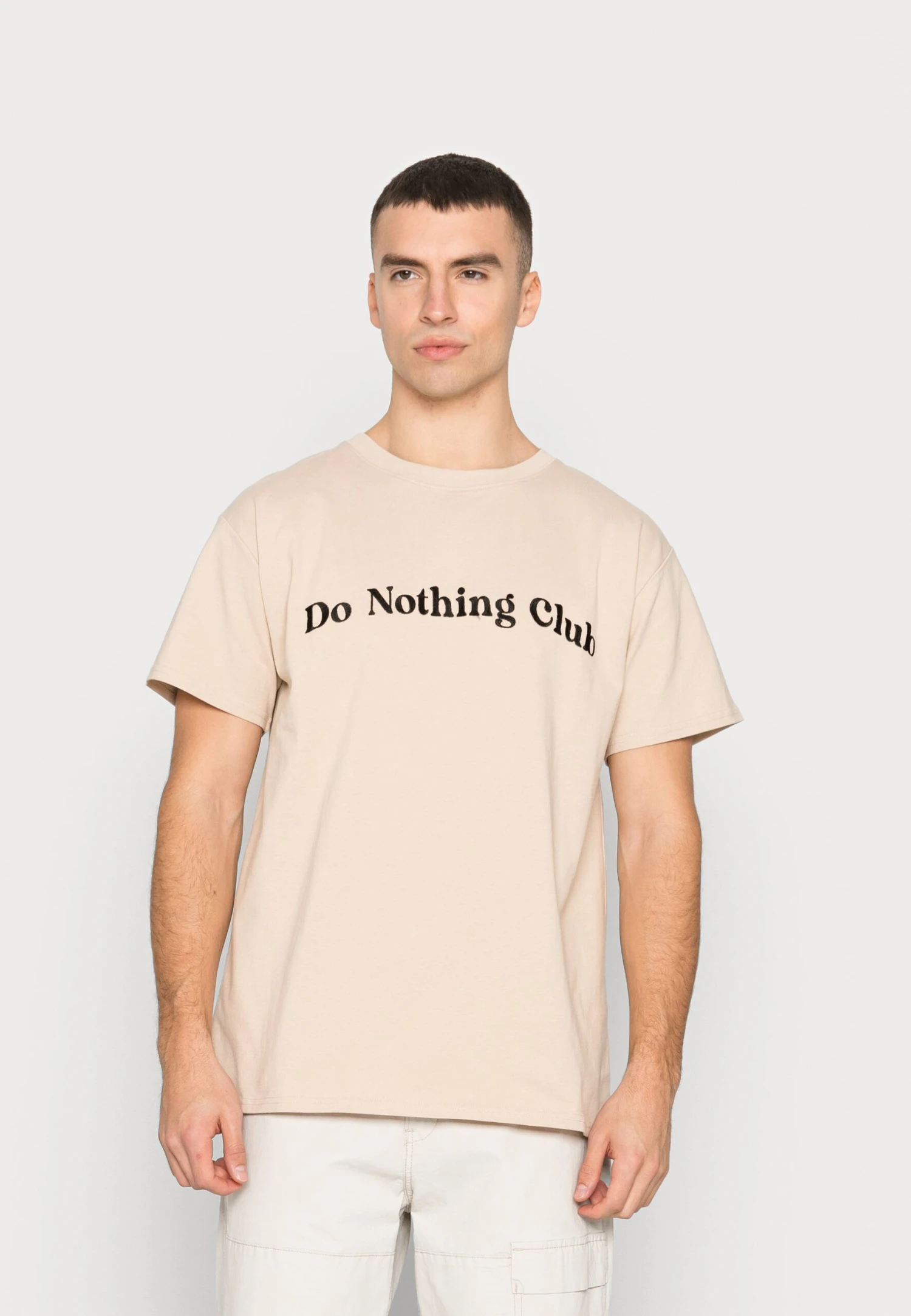 Bubbly Do Nothing Club - Camiseta Estampada - Sand 1 Bubbly Do Nothing Club - Camiseta Estampada - Sand