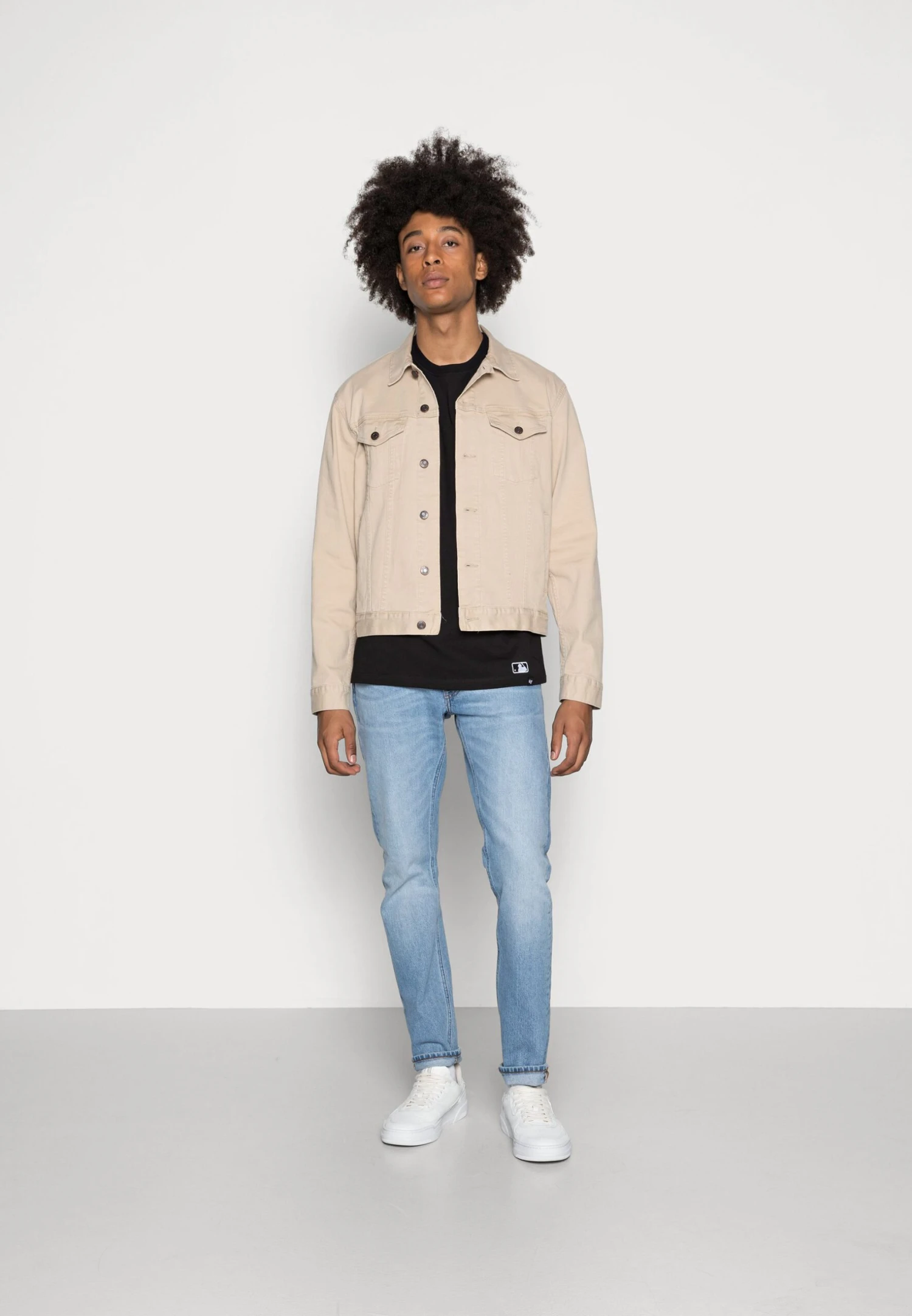 47 Boston Red Southside Tee - Camiseta Básica - Black 2 47 Boston Red Southside Tee - Camiseta Básica - Black - Imagen 2