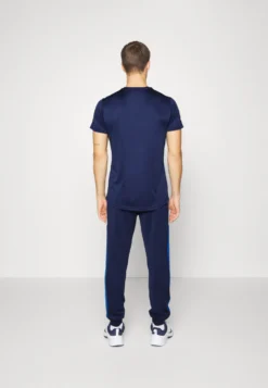 Ellesse Vipolla - Pantalones Deportivos - Navy -Fuerza PUMA 7e677861459d4b38983c234078a37f4e scaled