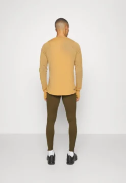 Puma Seasons Brushed- Medias - Deep Olive -Fuerza PUMA 8bebd80926b34135a4bb1536c6e4faf3 scaled