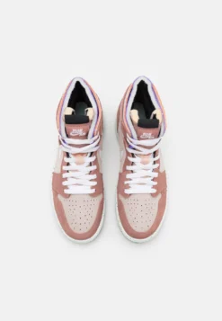 Air Jordan 1 Zoom Air Cmft - Zapatillas Altas - Fossil Stone/White/Fossil Rose -Fuerza PUMA 8c8beb2d94524137894e298a6592e781 scaled