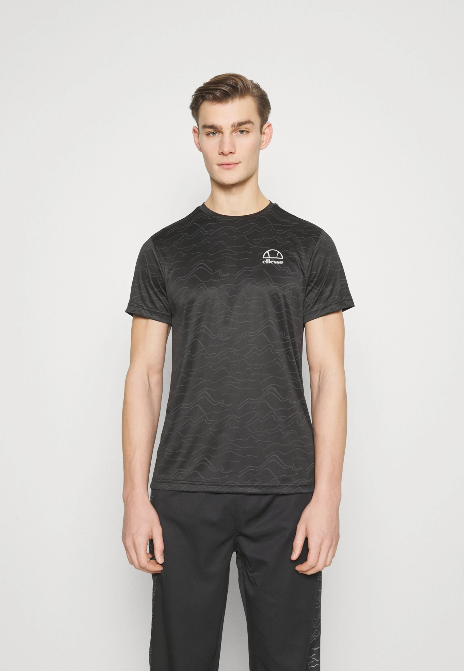 Ellesse Correntos Tee - Camiseta Estampada - Black 1 Ellesse Correntos Tee - Camiseta Estampada - Black