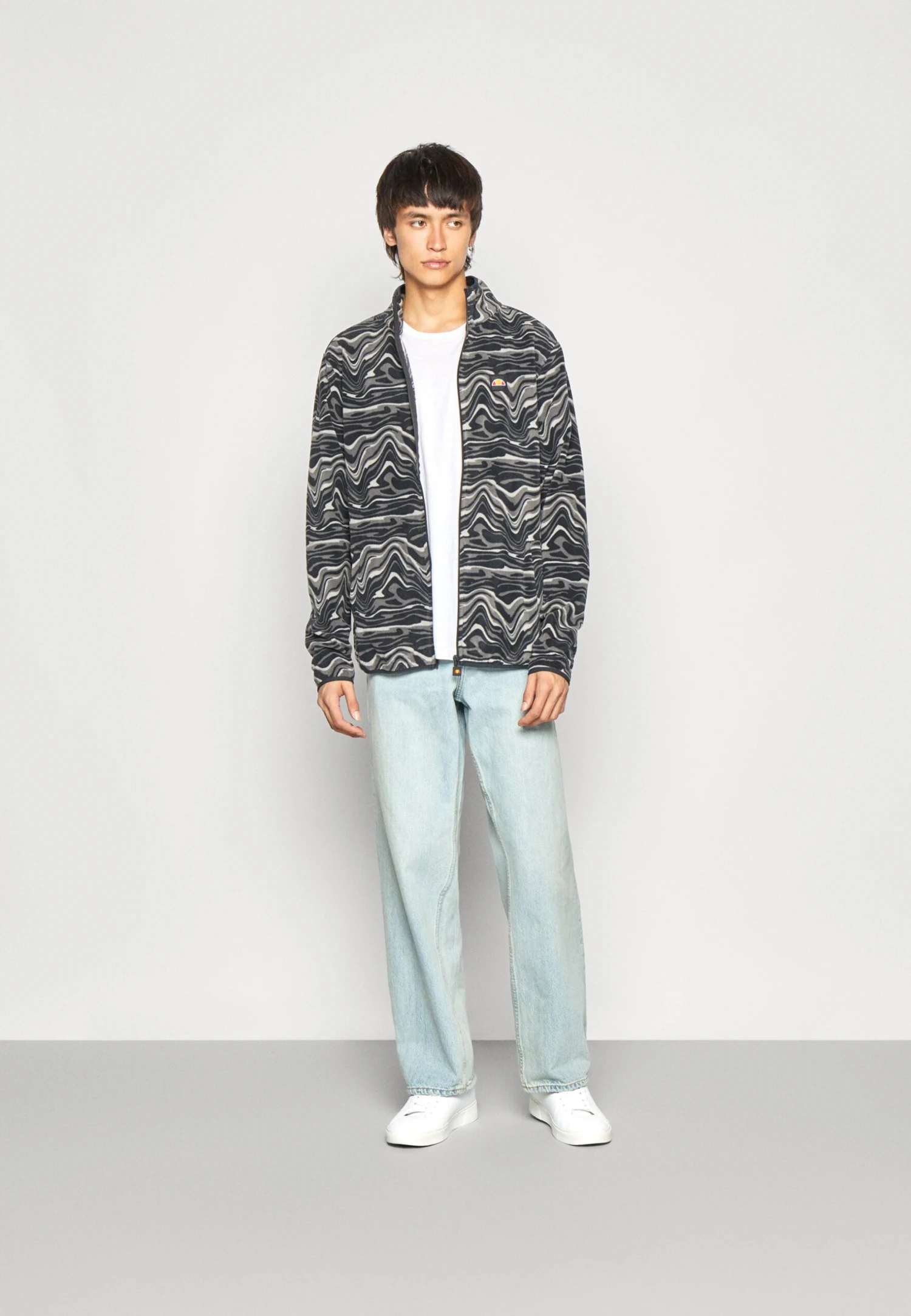 Ellesse Polani - Forro Polar - Black 2 Ellesse Polani - Forro Polar - Black - Imagen 2