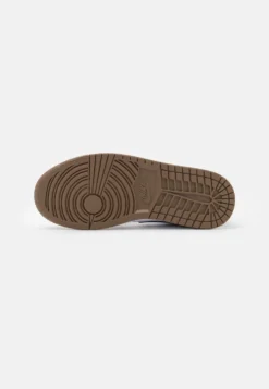 Air Jordan 1 - Zapatillas - Palomino/Wild Berry/White 10 Air Jordan 1 - Zapatillas - Palomino/Wild Berry/White -Fuerza PUMA 9671ea3158cc4b22a1b47df8ea7ea483 scaled