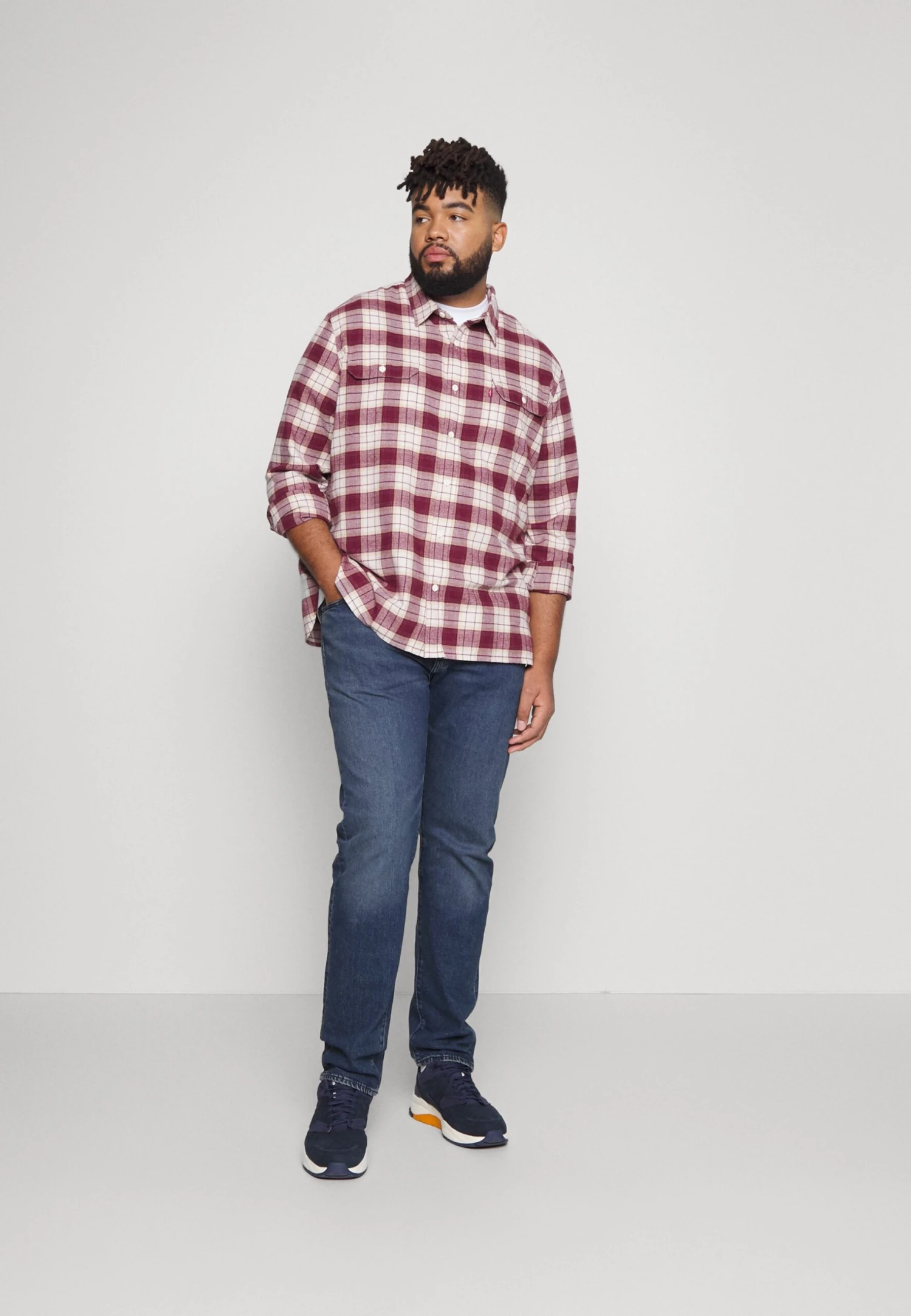 Levi's® Plus Vaqueros Tapered - Dark Blue Denim 2 Levi's® Plus Vaqueros Tapered - Dark Blue Denim - Imagen 2