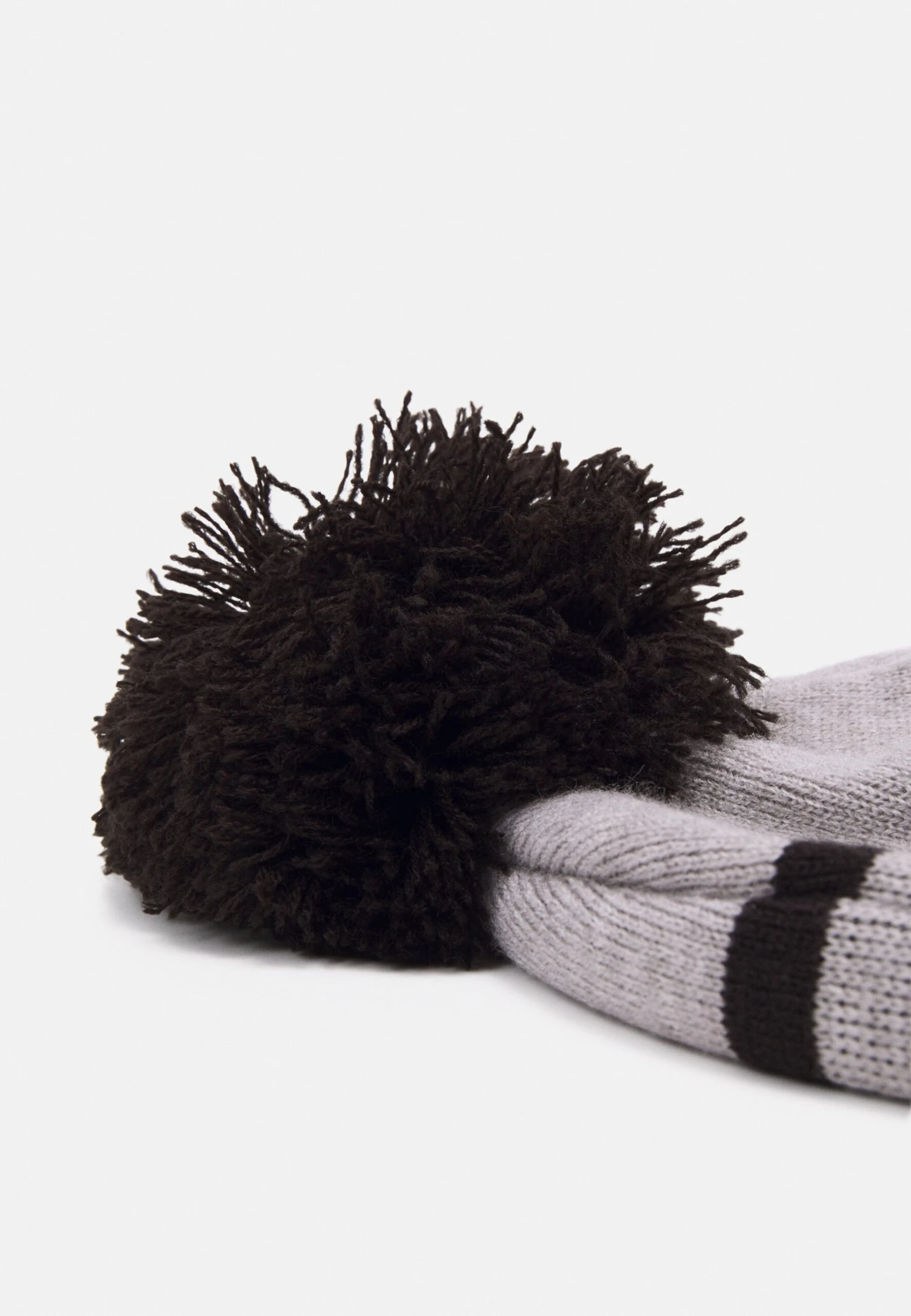 NEW ERA Jake Cuff Unisex - Gorro - New York Yankees Hgrotc 3 NEW ERA Jake Cuff Unisex - Gorro - New York Yankees Hgrotc - Imagen 3