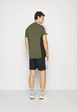 Ellesse Talla Tee & Short Set - Camiseta Estampada - Khaki