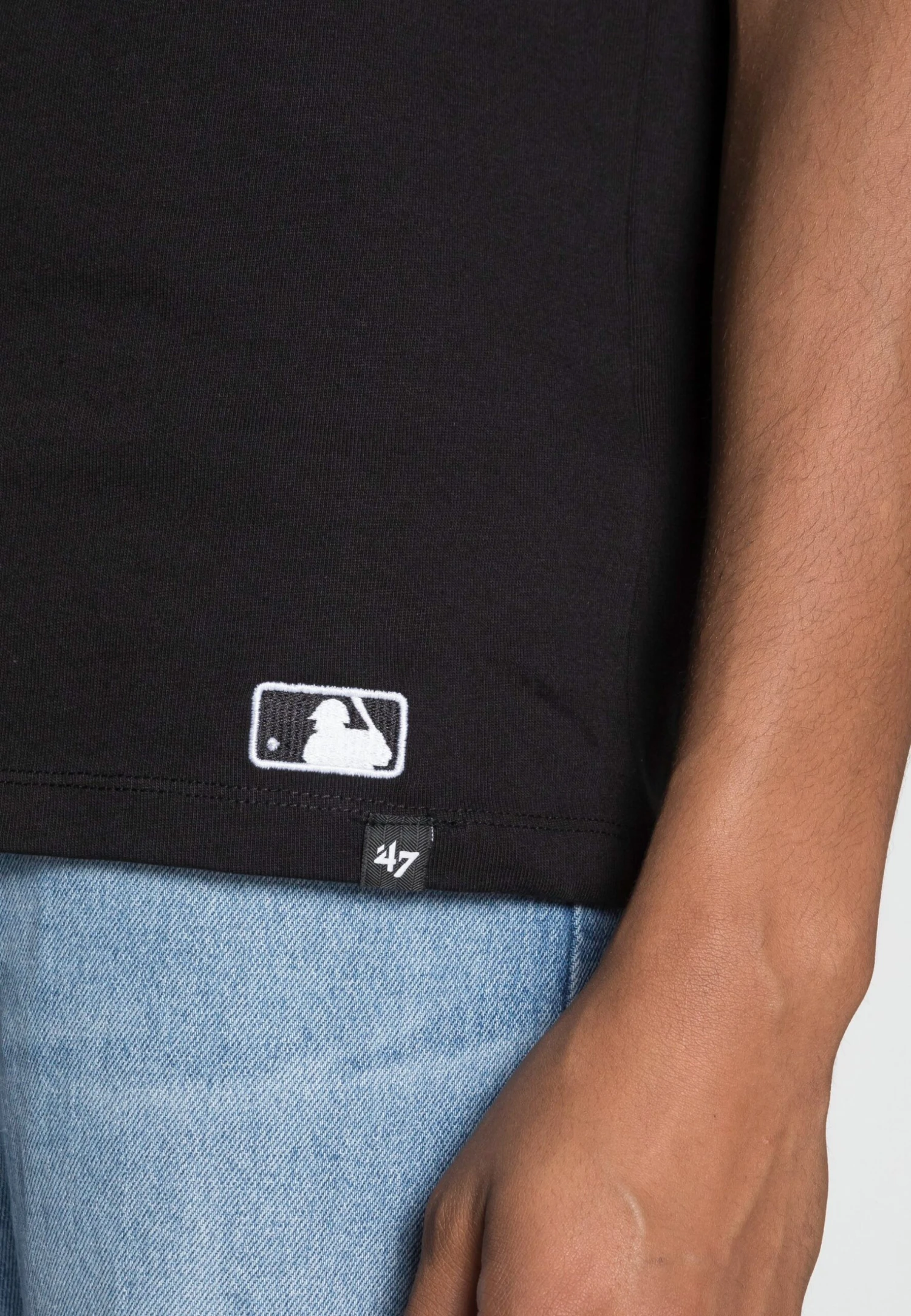 47 Boston Red Southside Tee - Camiseta Básica - Black 5 47 Boston Red Southside Tee - Camiseta Básica - Black - Imagen 5