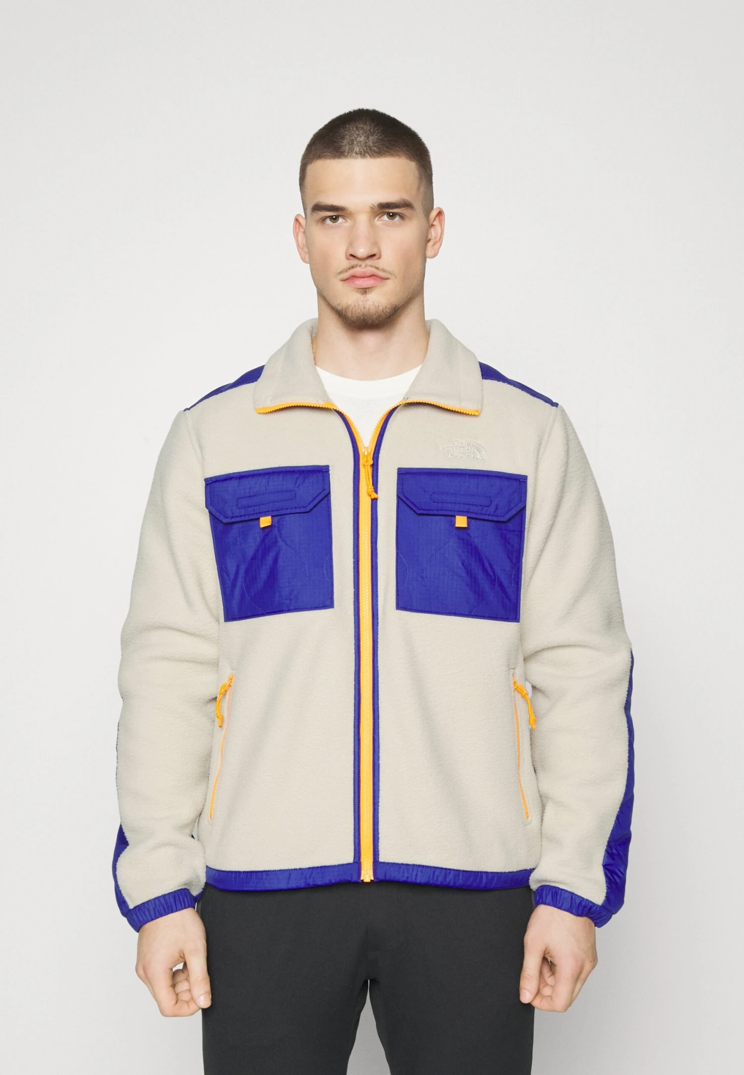 The North Face Royal Arch Jacket - Forro Polar - Sandstone/Lapis Blue/Cone Orange 1 The North Face Royal Arch Jacket - Forro Polar - Sandstone/Lapis Blue/Cone Orange