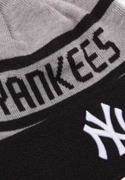 NEW ERA Jake Cuff Unisex - Gorro - New York Yankees Hgrotc 7 NEW ERA Jake Cuff Unisex - Gorro - New York Yankees Hgrotc -Fuerza PUMA bfa70396b1254c889e324f115c92fc77 scaled