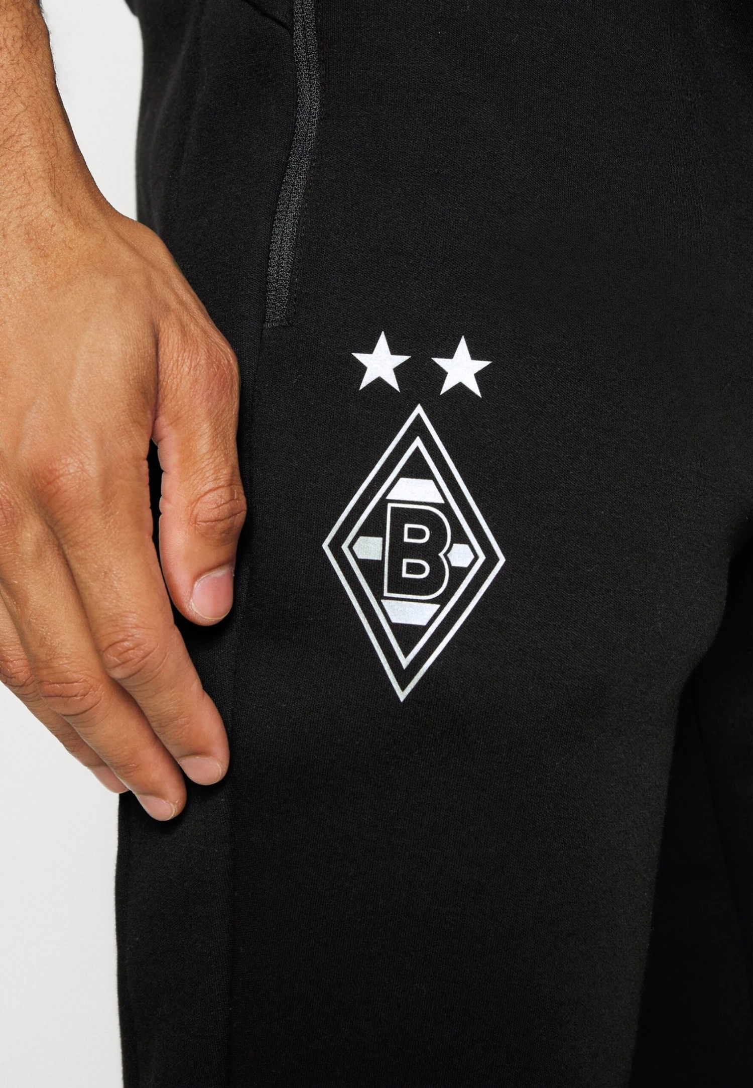 Puma Borussia Mönchengladbach Casuals Pants - Equipación De Clubes - Black/Silver 7 Puma Borussia Mönchengladbach Casuals Pants - Equipación De Clubes - Black/Silver - Imagen 7