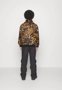 Volcom Hydro Riding Hoodie - Jersey Con Capucha - Gold-Coloured -Fuerza PUMA c2e3d6758eed446eb8e986a9cb710107 scaled