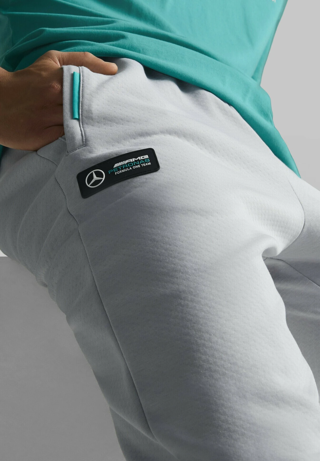 Puma Mercedes-Amg Petronas Motorsport Formel - Pantalones Deportivos - Grey 3 Puma Mercedes-Amg Petronas Motorsport Formel - Pantalones Deportivos - Grey - Imagen 3