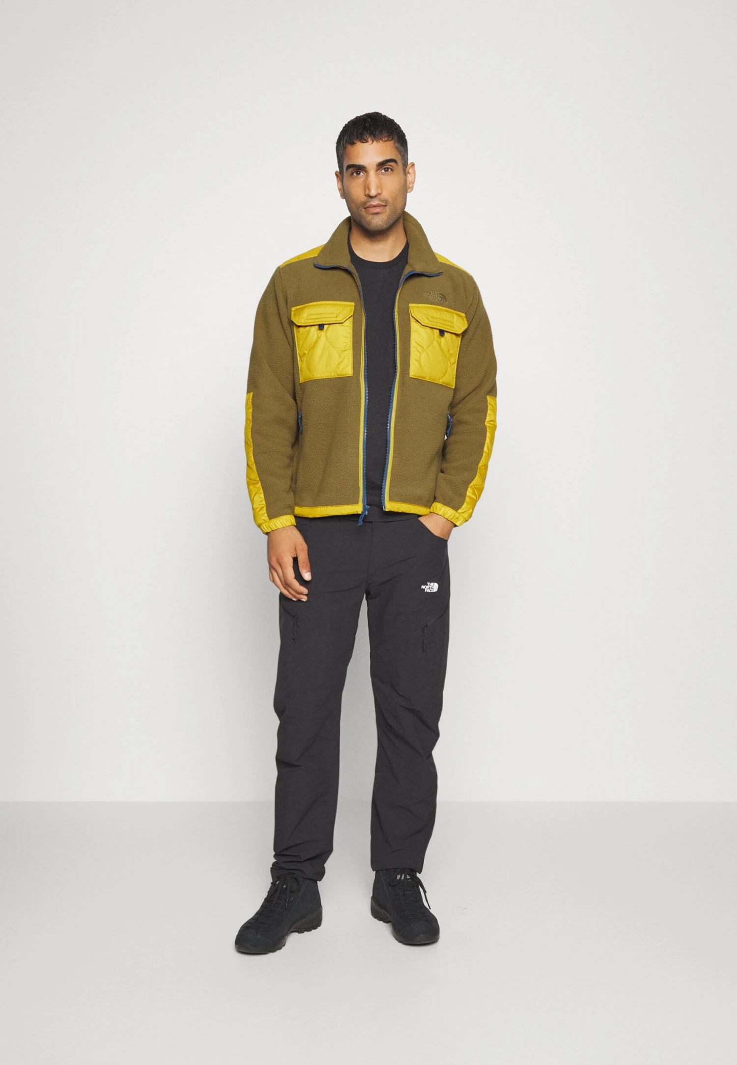 The North Face Royal Arch Jacket - Forro Polar - Military Olive/Mineral Gold/Shady Blue 2 The North Face Royal Arch Jacket - Forro Polar - Military Olive/Mineral Gold/Shady Blue - Imagen 2