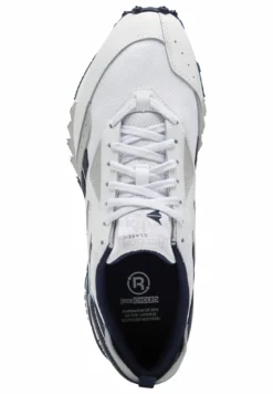 Reebok Classic Lx2200 Unisex - Zapatillas - Ftwr White/Vector Navy/Pure Grey 8 Reebok Classic Lx2200 Unisex - Zapatillas - Ftwr White/Vector Navy/Pure Grey -Fuerza PUMA ca4e573ea1224cb1aa5ee12b28dd8e6a