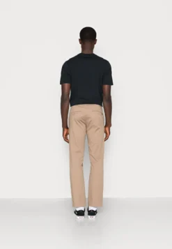 Volcom Frickin Modern - Pantalones Chinos - Khaki 7 Volcom Frickin Modern - Pantalones Chinos - Khaki -Fuerza PUMA d04b828889534ec0af09e0aa7238a453 scaled