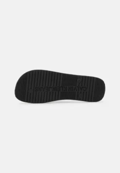 Calvin Klein Jeans Beach Monogram- Sandalias De Dedo - Black 10 Calvin Klein Jeans Beach Monogram- Sandalias De Dedo - Black -Fuerza PUMA d29c81d04933441ab74e5107cf6a4425 scaled