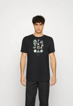 Puma Downtown Graphic Tee - Camiseta Estampada - Black