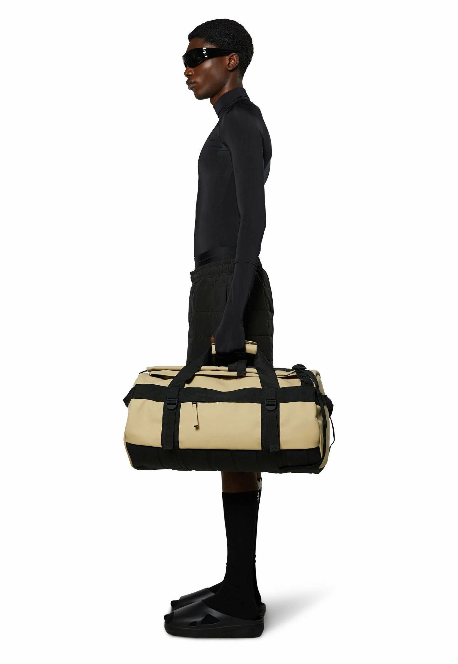 Rains Small - Bolsa De Fin De Semana - Sand 2 Rains Small - Bolsa De Fin De Semana - Sand - Imagen 2