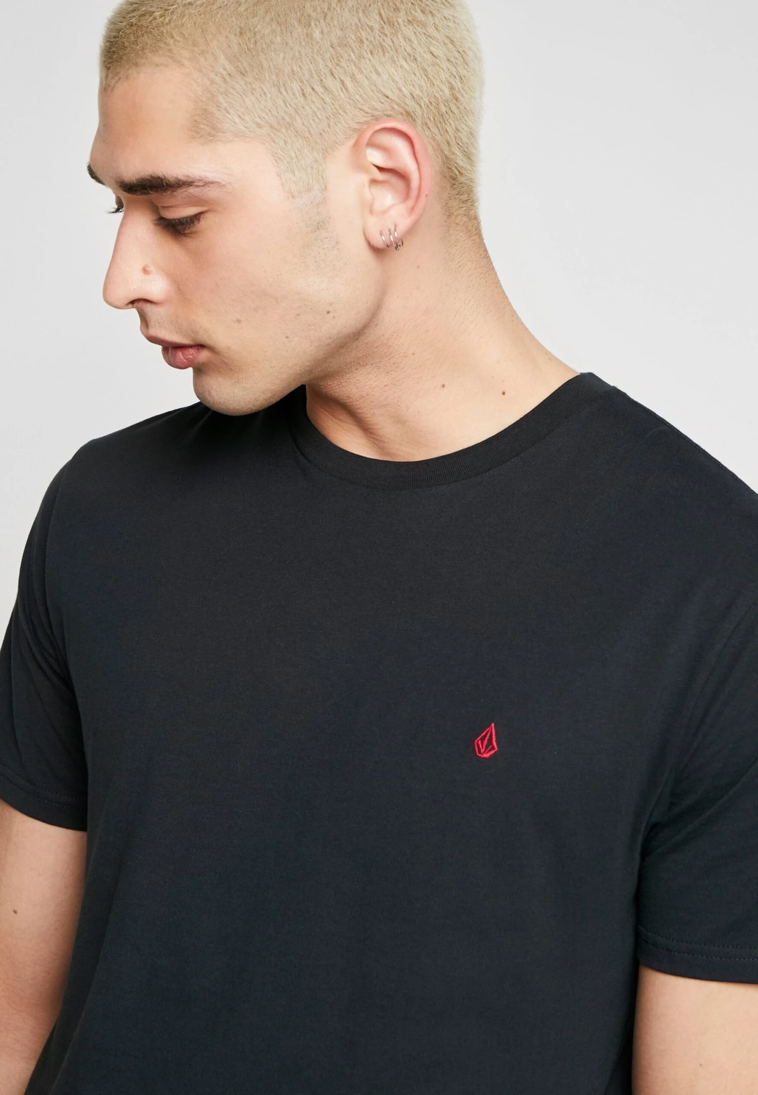 Volcom Stone Blanks Bsc Sst - Camiseta Básica - Black 5 Volcom Stone Blanks Bsc Sst - Camiseta Básica - Black - Imagen 5