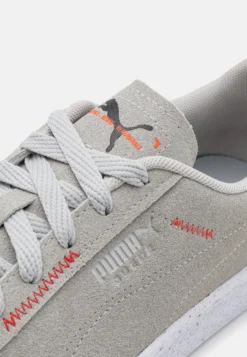 Puma Re:Collection Unisex - Zapatillas - Harbor Mist/White 11 Puma Re:Collection Unisex - Zapatillas - Harbor Mist/White -Fuerza PUMA e3e259d79fa5471388d95f84294982a1 scaled