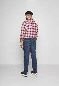 Levi's® Plus Vaqueros Tapered - Dark Blue Denim 7 Levi's® Plus Vaqueros Tapered - Dark Blue Denim -Fuerza PUMA f23b2fda6a9641a58c2c795026194850 scaled