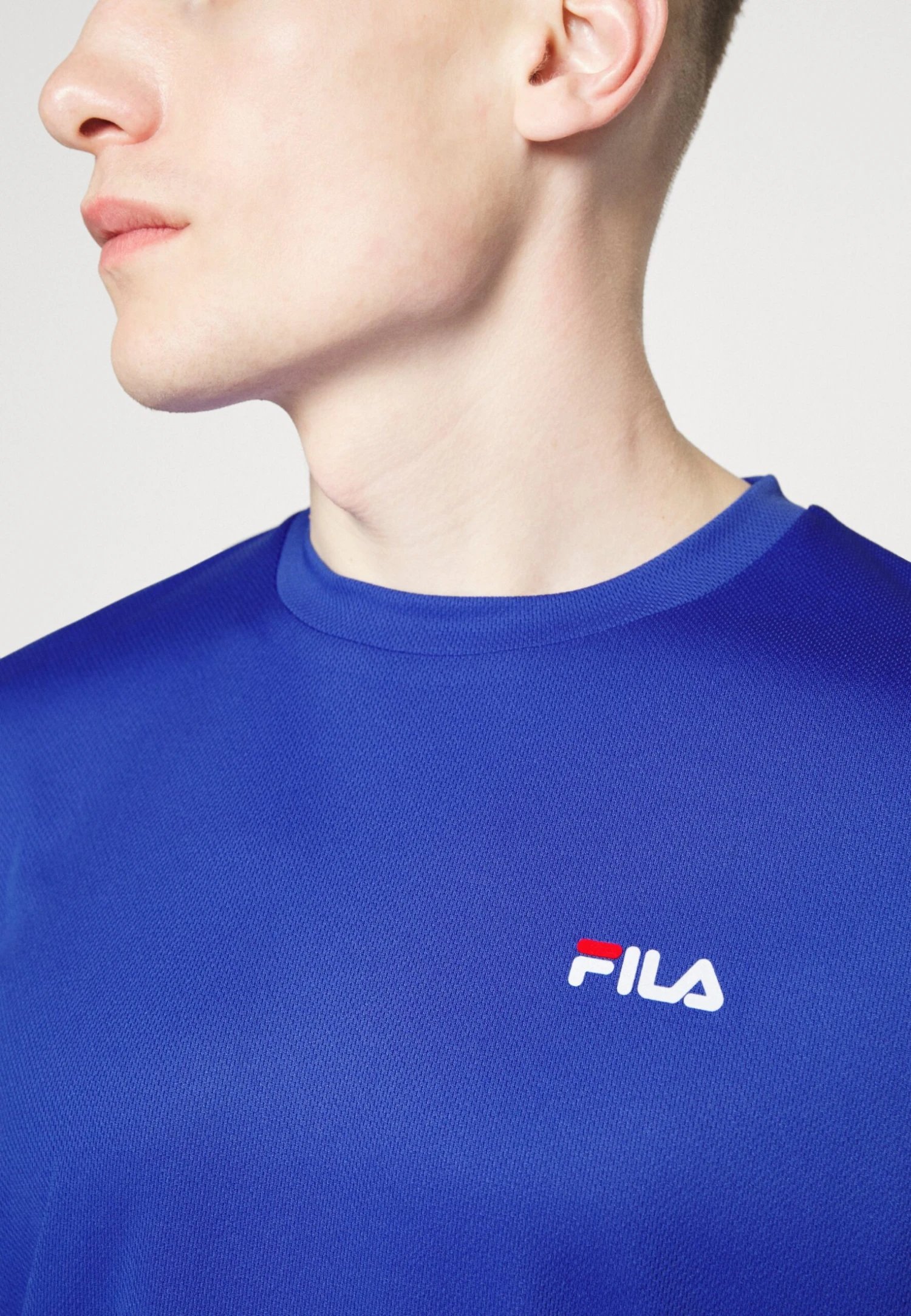 Fila Logo Small - Camiseta Deportiva - Dazzling Blue 5 Fila Logo Small - Camiseta Deportiva - Dazzling Blue - Imagen 5