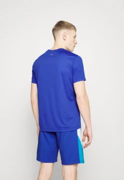 Fila Logo Small - Camiseta Deportiva - Dazzling Blue 7 Fila Logo Small - Camiseta Deportiva - Dazzling Blue -Fuerza PUMA f86b2dbe5db44e828bfcd813a8e33606 scaled
