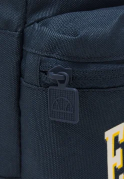 Ellesse Purdue - Mochila - Navy -Fuerza PUMA f8b9bd0680334f8f8fc9f8a64d431726 scaled