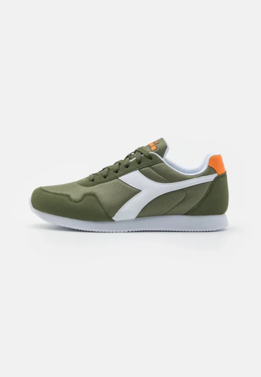 Diadora Simple Run - Zapatillas - Green Loden -Fuerza PUMA ffecbcd3168c4251a6d8e1f830d5b6f0 scaled
